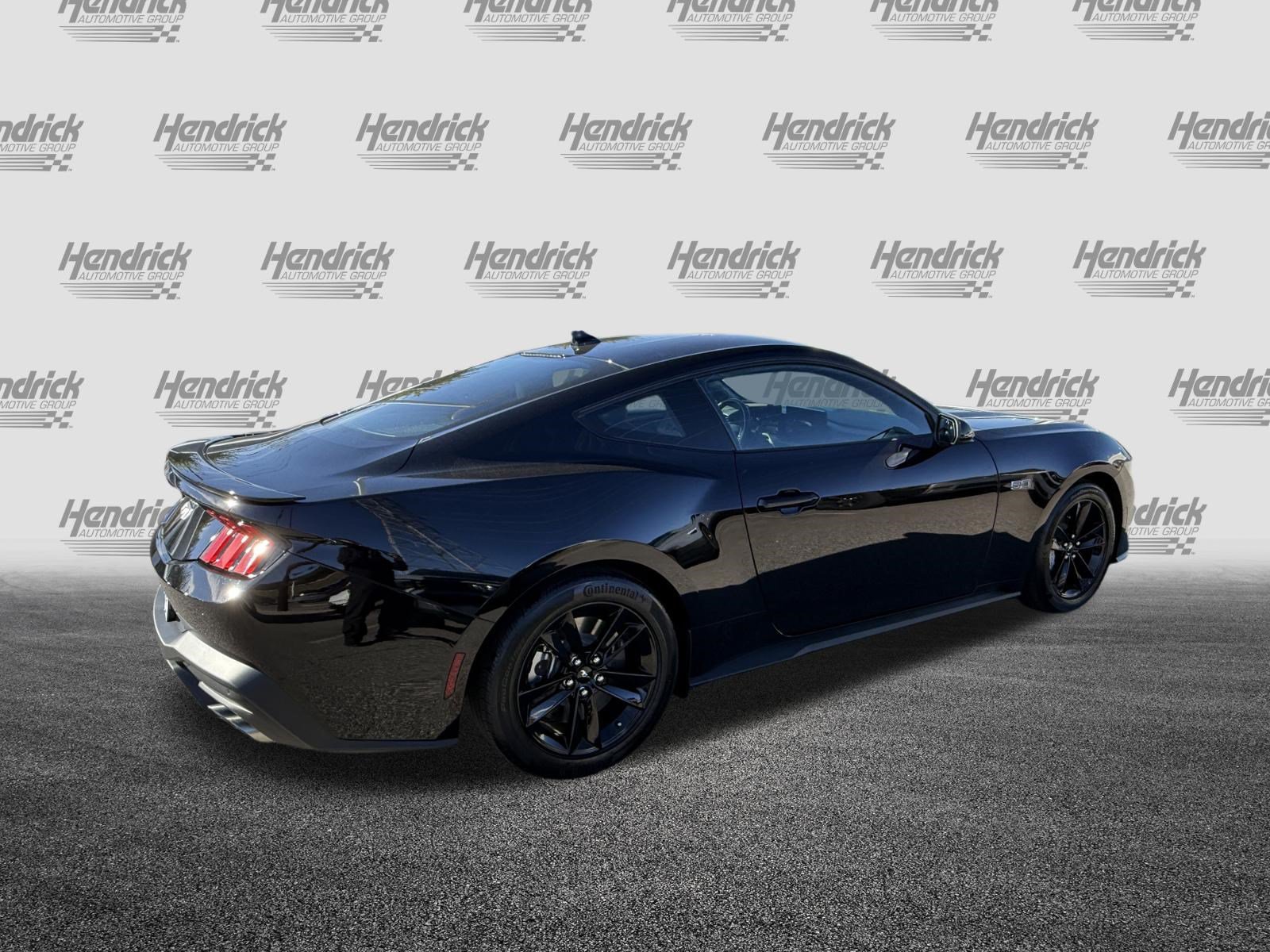 Used 2025 Ford Mustang GT RWD image 12
