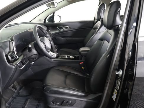 Used 2023 Kia Sportage EX FWD image 31