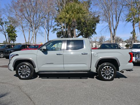 Used 2025 Toyota Tundra Limited image 2