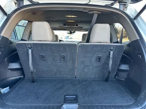 Used 2020 Honda Pilot Touring image 41