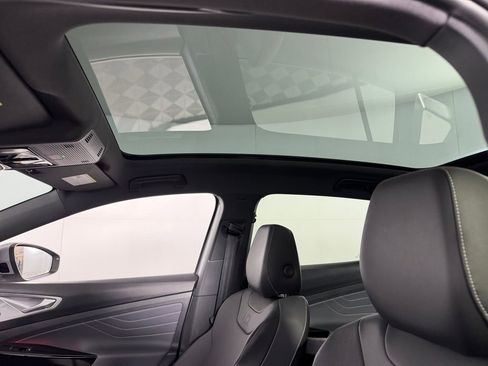 Used 2023 Volkswagen ID.4 Pro S image 24