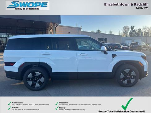 New 2026 Hyundai Santa Fe SE image 2