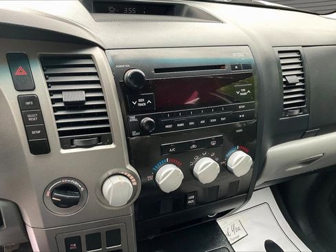 Used 2013 Toyota Tundra 4x4 CrewMax w/ TRD Off-Road Pkg image 10