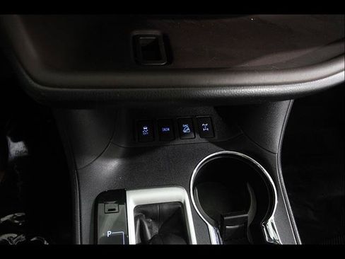 Used 2016 Toyota Highlander Limited AWD/4WD image 16