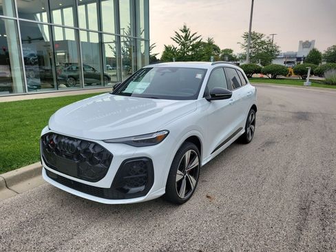 New 2026 Audi SQ5 Premium Plus AWD/4WD image 24