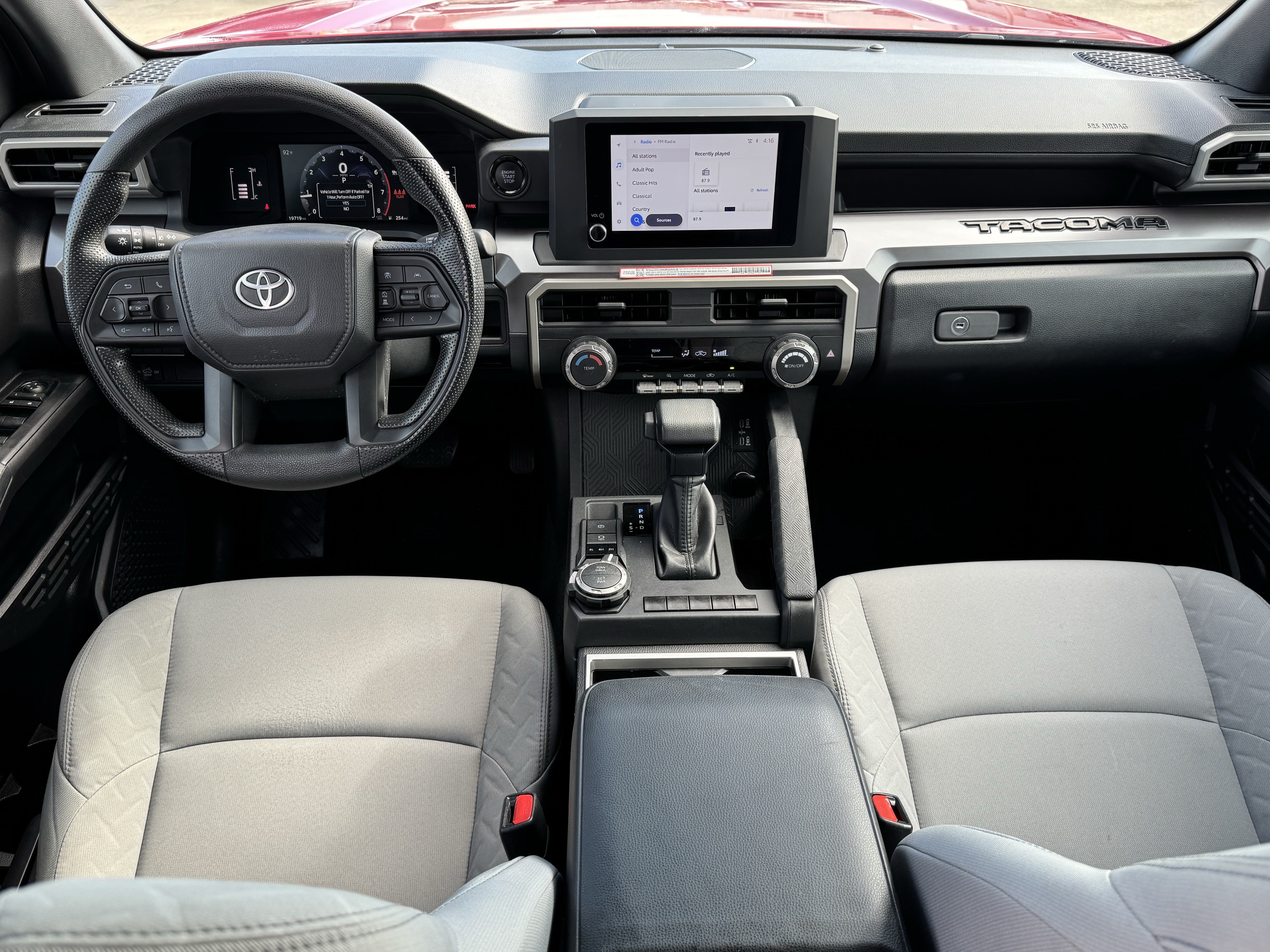 Used 2025 Toyota Tacoma SR5 AWD/4WD image 20