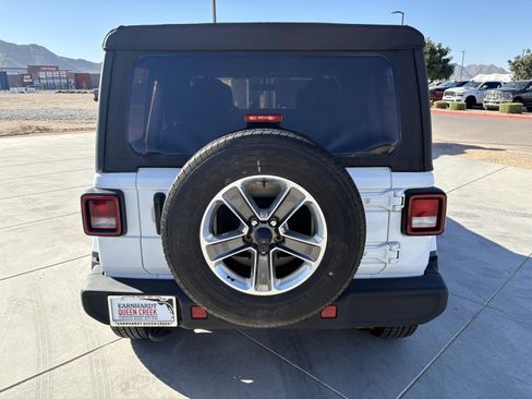 Certified 2023 Jeep Wrangler Sahara image 4