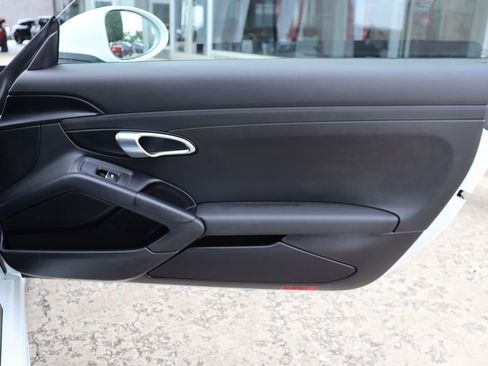 Used 2019 Porsche 718 Cayman image 31