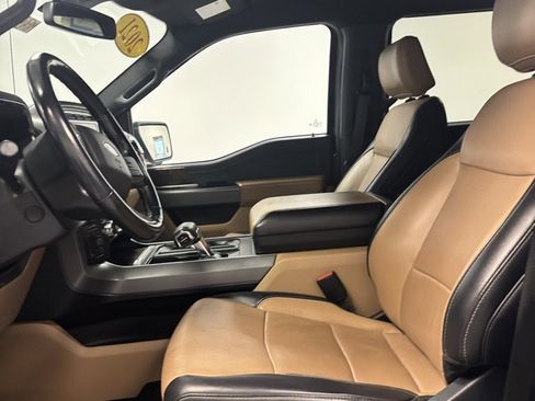 Used 2021 Ford F150 Lariat w/ Equipment Group 502A High image 12