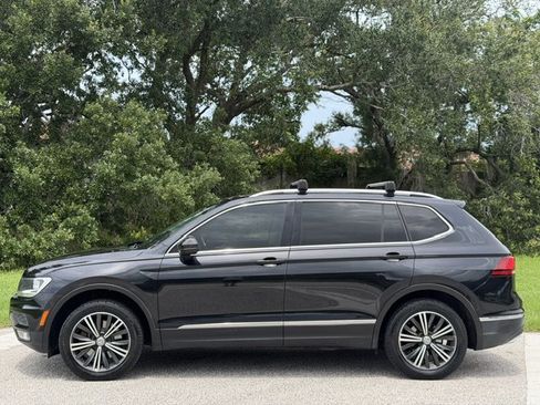 Used 2019 Volkswagen Tiguan SEL FWD image 2