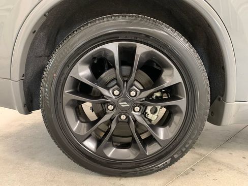 Used 2024 Dodge Durango R/T w/ Blacktop Package AWD/4WD image 10