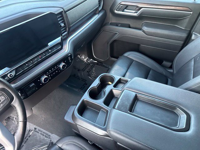 Used 2025 GMC Sierra 1500 SLT AWD/4WD image 27