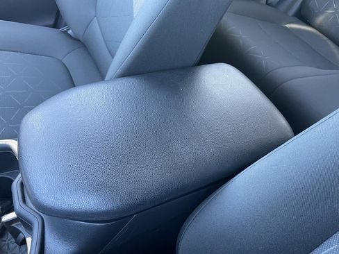 Used 2024 Toyota RAV4 XLE image 45