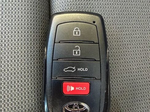 Used 2024 Toyota Corolla LE w/ LE Convenience Package FWD image 43