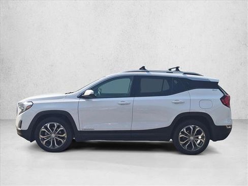 Used 2021 GMC Terrain SLT w/ LPO, Floor Liner Package AWD/4WD image 6