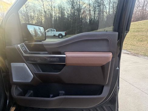 Used 2024 Ford F150 King Ranch w/ FX4 Off-Road Package image 24