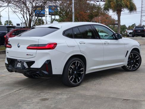 Used 2025 BMW X4 M40i w/ Premium Package image 2