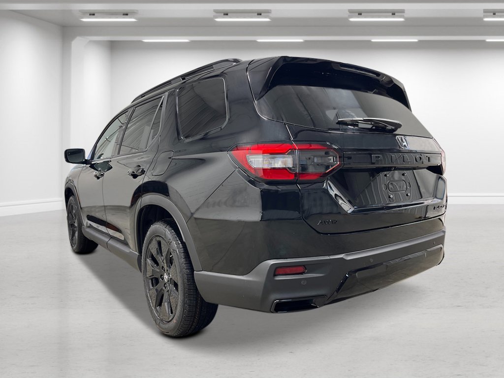 New 2026 Honda Pilot Black Edition image 3
