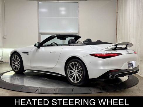 Used 2023 Mercedes-Benz SL 43 AMG w/ Driver Assistance Package image 7