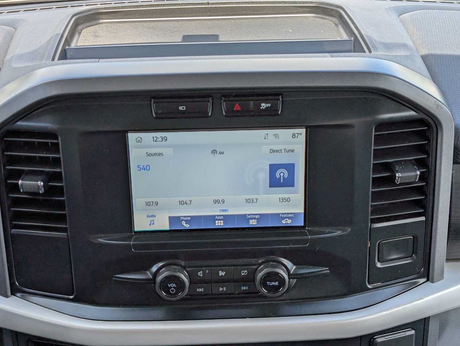 Used 2023 Ford F150 XLT AWD/4WD image 17