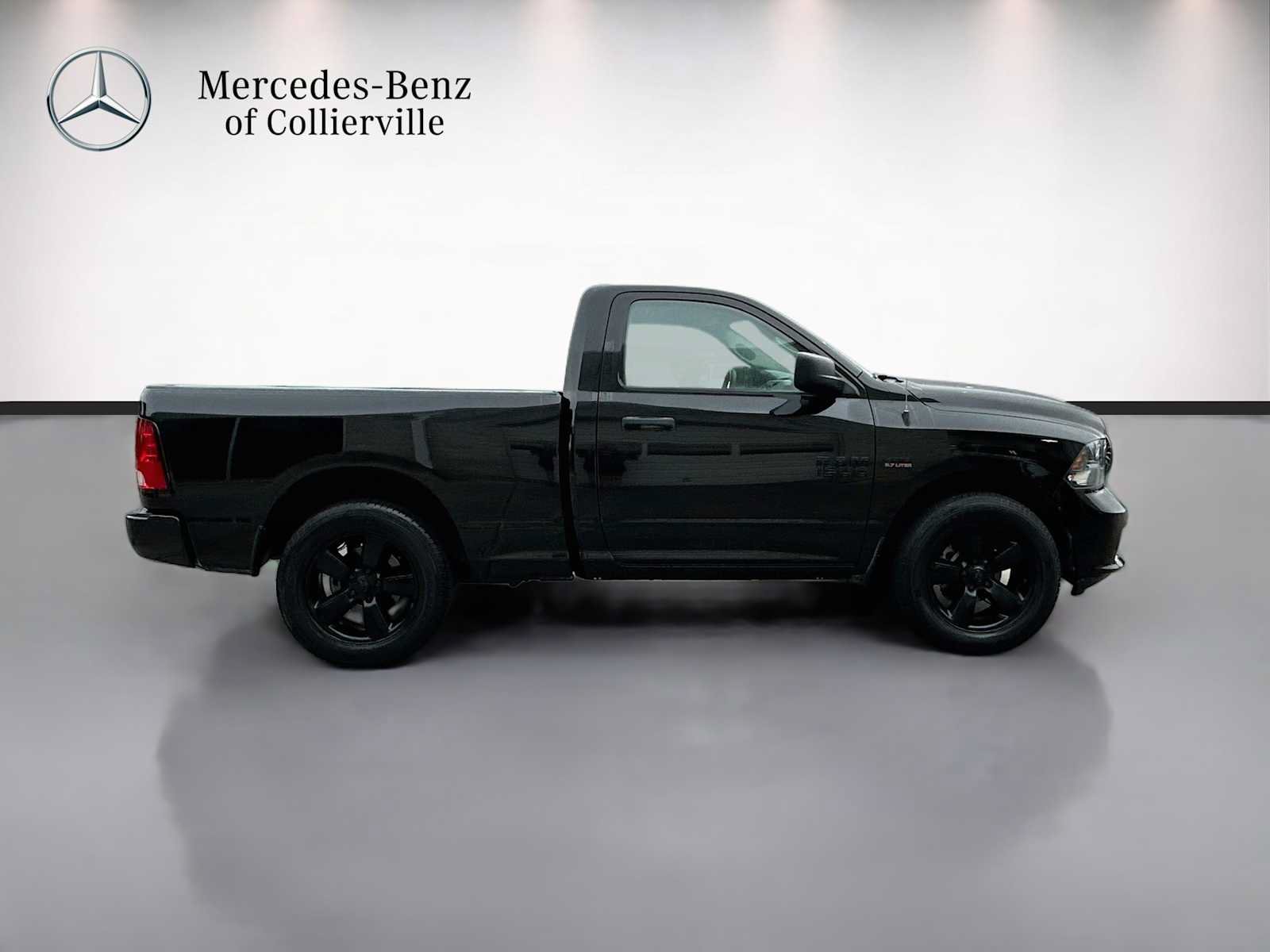 Used 2018 RAM 1500 Express w/ Black Ram 1500 Express Group RWD image 4