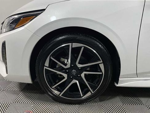 Certified 2024 Nissan Sentra SR w/ SR Premium Package image 29