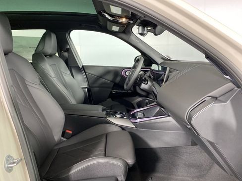 New 2026 BMW X3 xDrive30 w/ Premium Package image 28