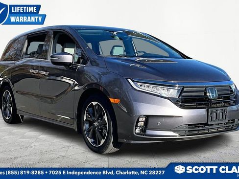 Used 2023 Honda Odyssey Elite image 1