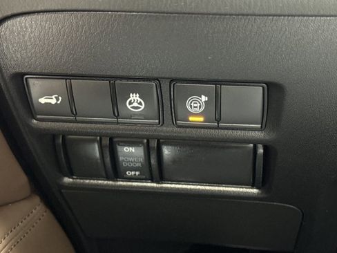 Certified 2023 Nissan Armada Platinum w/ Captain's Chairs Package image 31