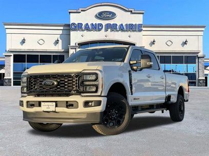 New 2026 Ford F350 Lariat w/ Black Appearance Package