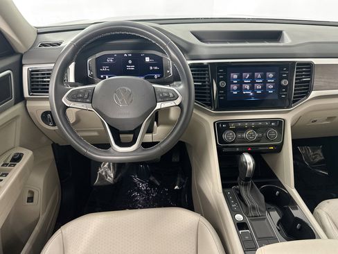 Used 2023 Volkswagen Atlas SE image 22
