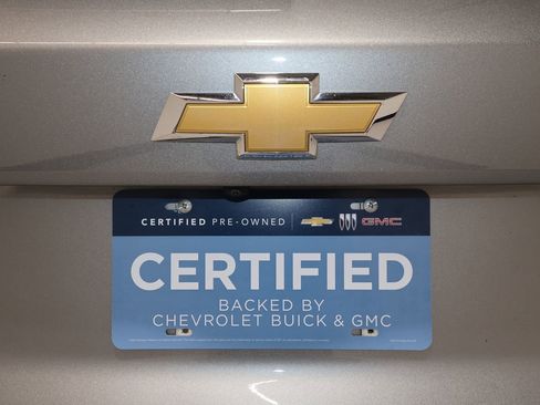 Certified 2025 Chevrolet Trax LT image 35