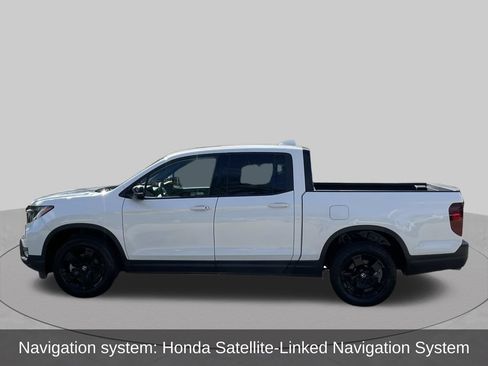 Used 2024 Honda Ridgeline Black Edition image 3