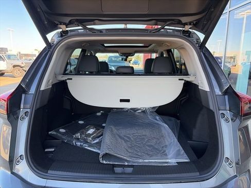 New 2026 Nissan Rogue SV w/ SV Premium Package image 21