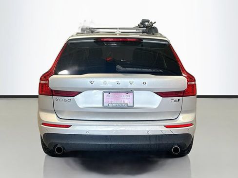 Used 2019 Volvo XC60 T6 Momentum w/ Multimedia Package AWD/4WD image 7