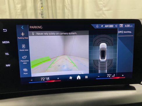 Used 2025 BMW 228i xDrive w/ Premium Package image 10