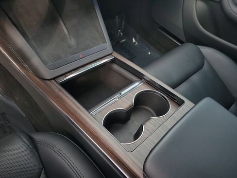 Used 2021 Tesla Model S Long Range image 27