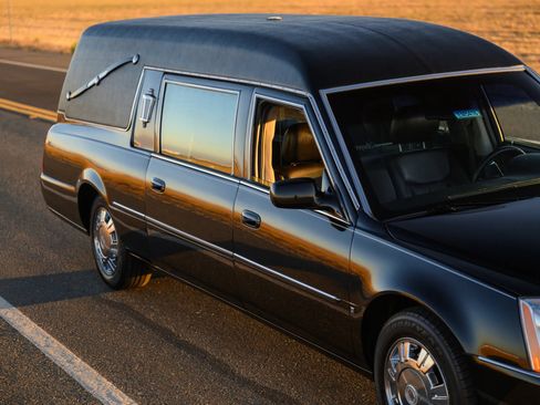 Used 2009 Cadillac DTS Hearse FWD image 73