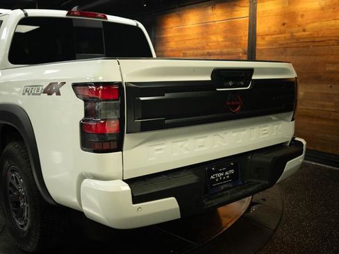 Used 2026 Nissan Frontier PRO-4X AWD/4WD image 6