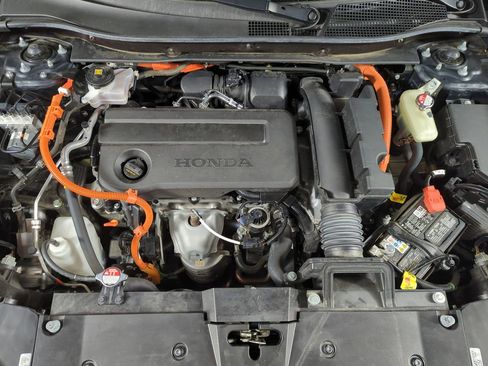 Certified 2023 Honda CR-V Sport Touring image 18