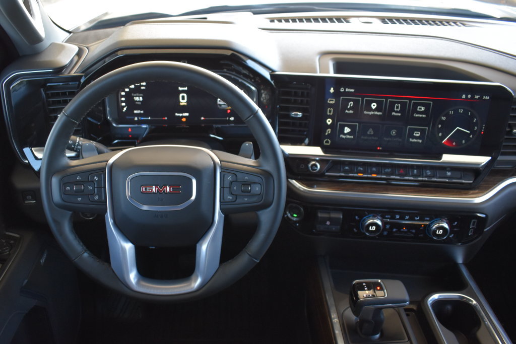 Used 2026 GMC Sierra 1500 Elevation w/ Elevation Premium Package AWD/4WD image 3