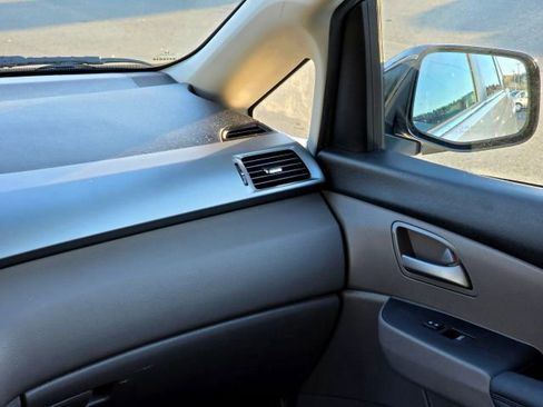 Used 2012 Honda Odyssey EX-L image 23