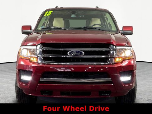 Used 2015 Ford Expedition EL Limited w/ Equipment Group 301A AWD/4WD image 2
