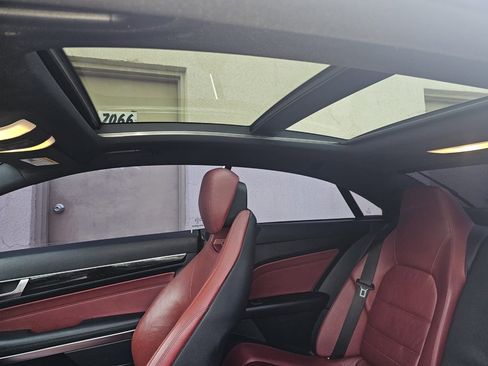 Used 2016 Mercedes-Benz E 400 4MATIC Coupe image 26