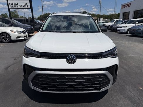 Used 2025 Volkswagen Taos S FWD image 2