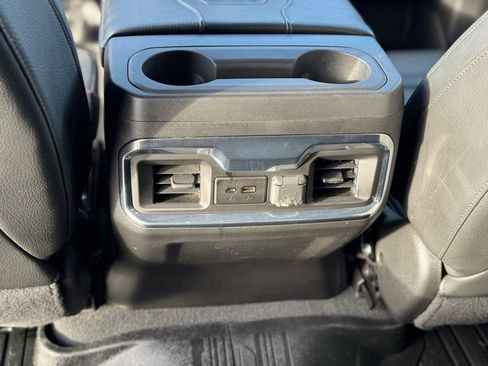 Used 2022 GMC Sierra 1500 Denali w/ Denali Premium Package image 24