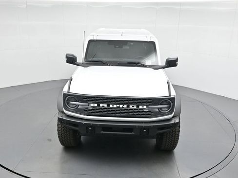 New 2025 Ford Bronco Badlands image 35
