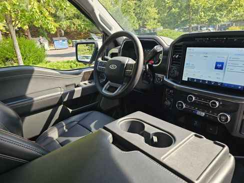 Used 2021 Ford F150 Lariat w/ Equipment Group 501A Mid AWD/4WD image 10