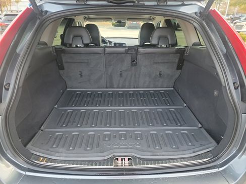 Used 2017 Volvo XC60 T6 Inscription w/ Preferred Option Package image 18