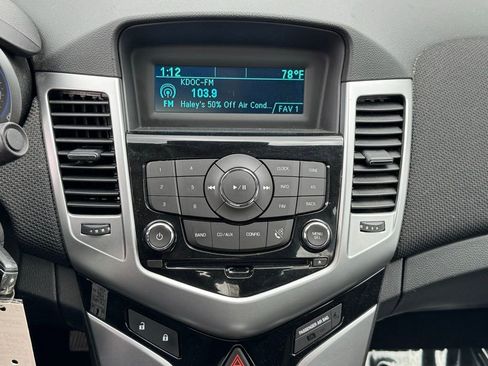 Used 2014 Chevrolet Cruze LT FWD image 9